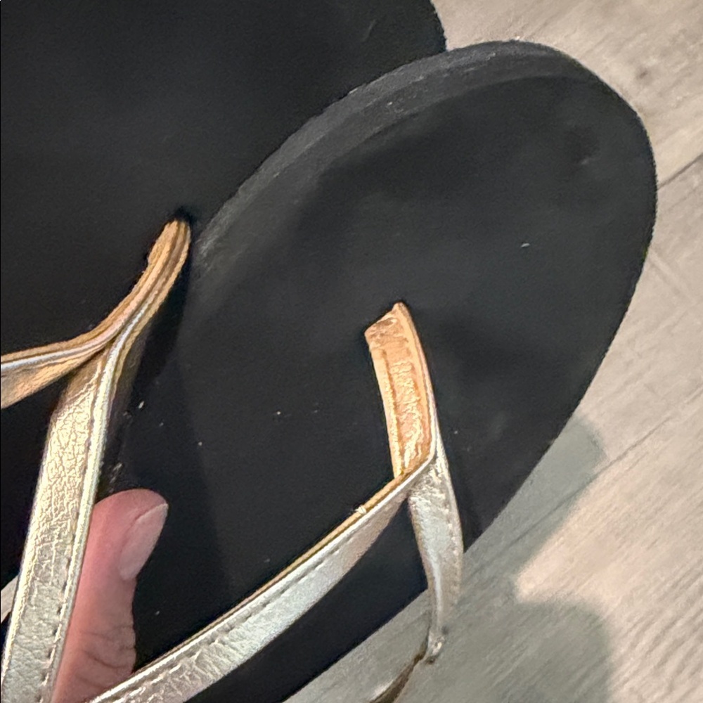 High tide Black Flip Flop Sandals with Metallic Straps - Picture 5 of 7